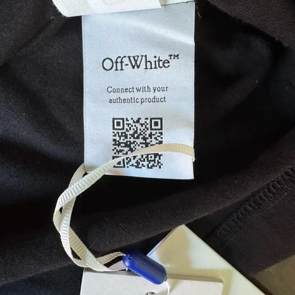 Off-White Black Short Sleeve Tee Minimalist Design Size M - READ DESCRIPTION - Picture 10 of 13